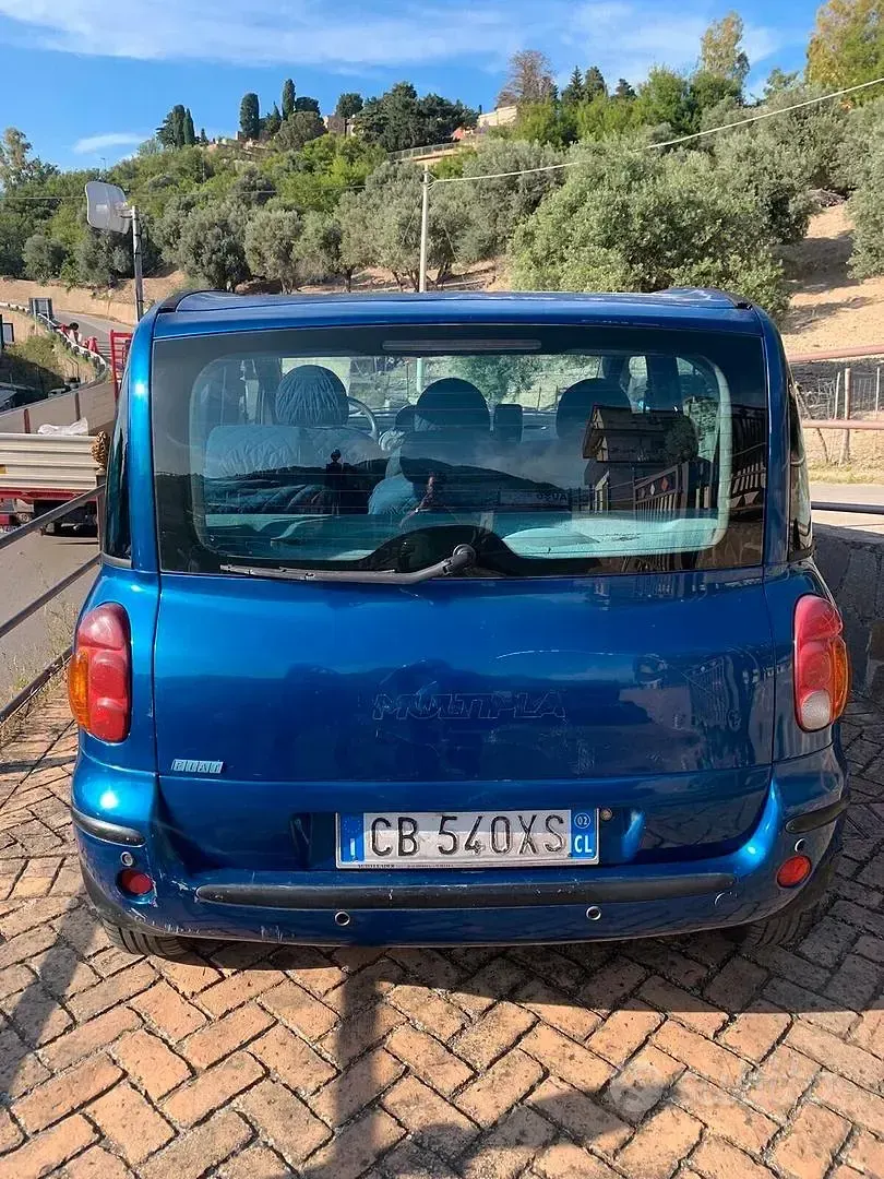 Usata Fiat Multipla 116 CV (85 kW) 2002 Blu Monovolume
