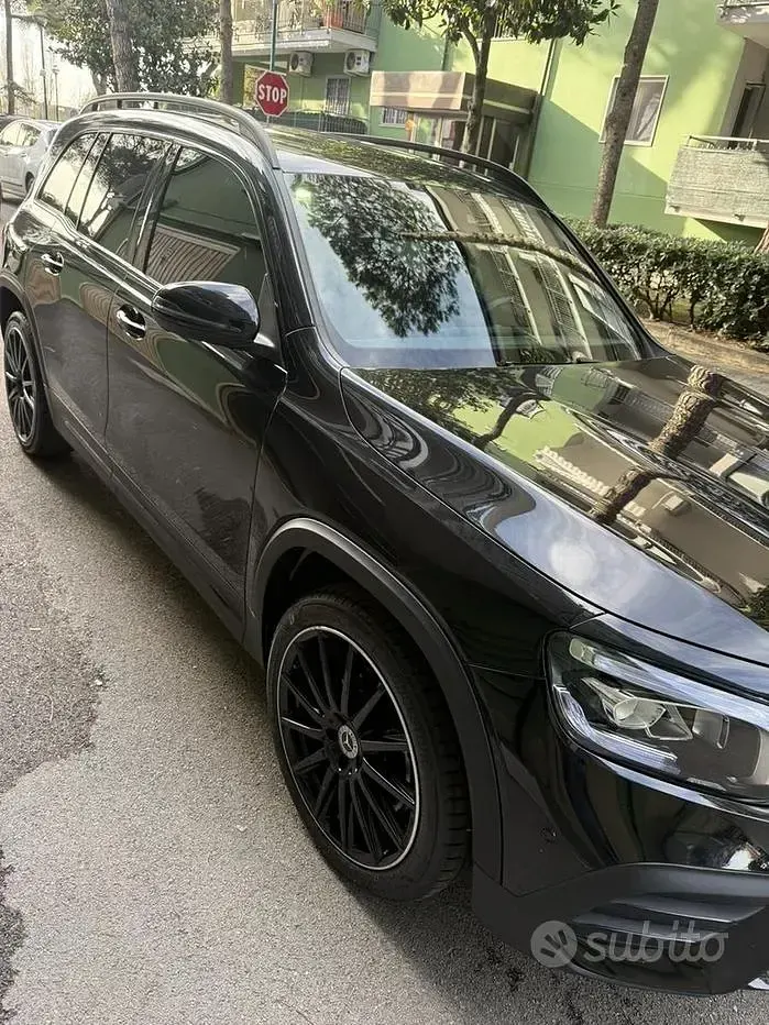 Usata Mercedes GLB200 AMG line 163 CV (119 kW) 2023 SUV