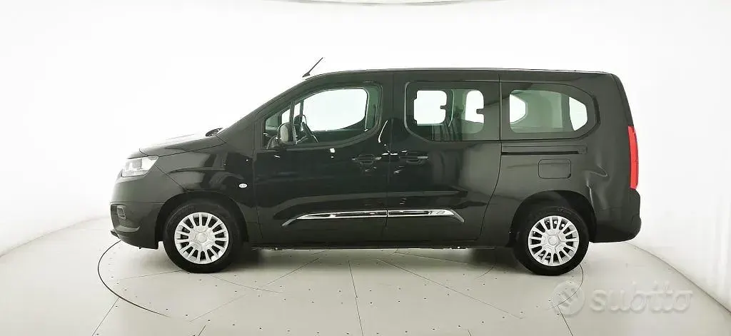 Usata Toyota Proace Verso City 131 CV (96 kW) 2020 Nero Station wagon