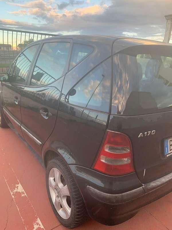 Usata Mercedes A170 105 CV (77 kW) 2001 Nero Berlina