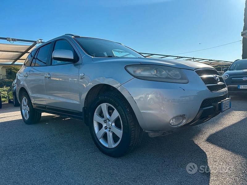 Grigio Usata 2006 Hyundai Santa Fe SUV | 2900 € (Buon prezzo) - Immagine 1/4