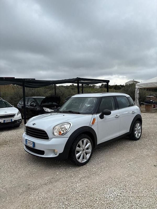 Usata Mini Cooper Countryman 98 CV (72 kW) 2011 Bianco SUV