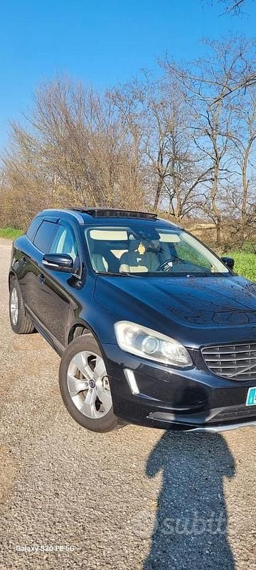 Usata Volvo XC60 Summum 215 CV (158 kW) 2013 Nero SUV