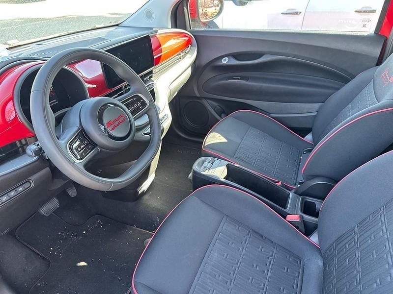 Usata Fiat 500e Red 69 kW (95 CV) 2021 Rosso Utilitaria