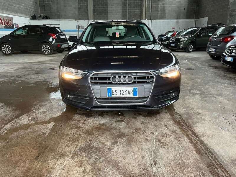Usata 2013 Audi A4 Ambiente Station wagon | 7500 € (Super prezzo) - Immagine 1/4