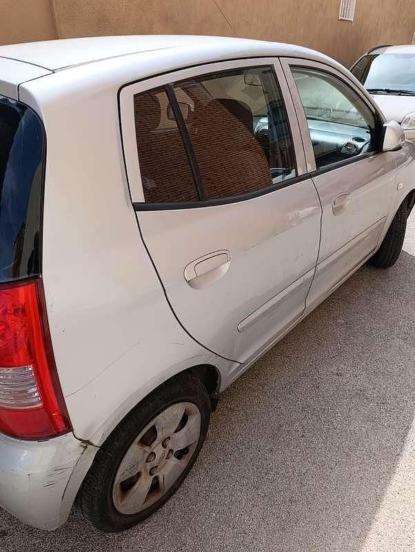 Usata Kia Picanto LX 60 CV (44 kW) 2005 Utilitaria