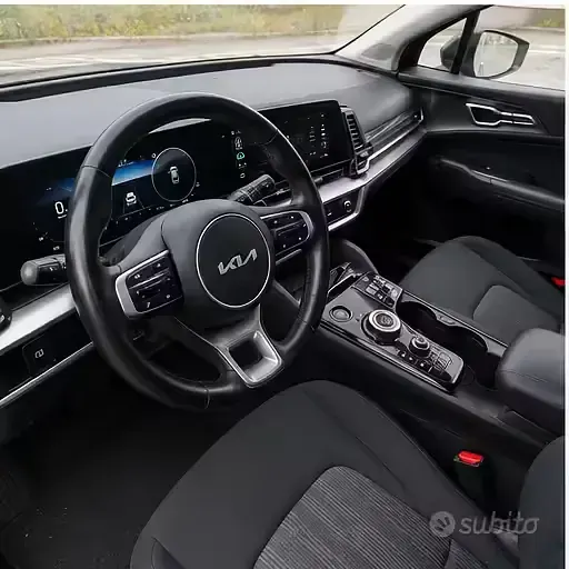 Usata Kia Sportage 136 CV (100 kW) 2022 Nero SUV
