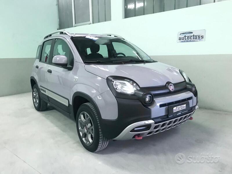 Usato 2020 Fiat Panda Cross 0.9 Ethanol_Benzin 86 CV (17.500 €)