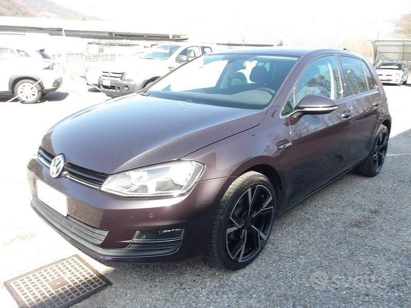 Usata VW Golf VII 86 CV (63 kW) 2015 Grigio scuro Berlina