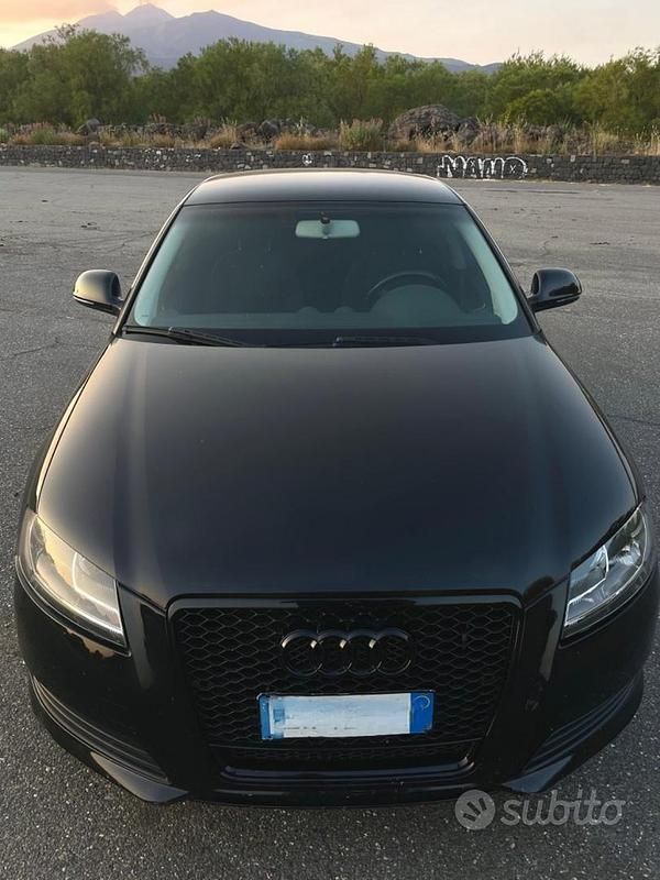 Nero Usata 2012 Audi A3 Due volumi | 5900 € (Buon prezzo) - Immagine 1/4