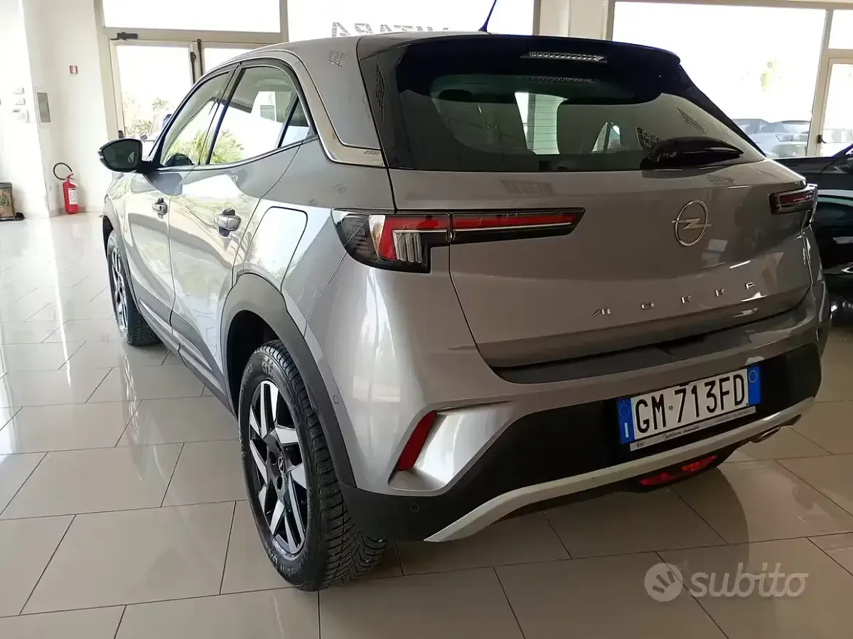 Usata Opel Mokka Elegance 110 CV (80 kW) 2022 Grigio SUV
