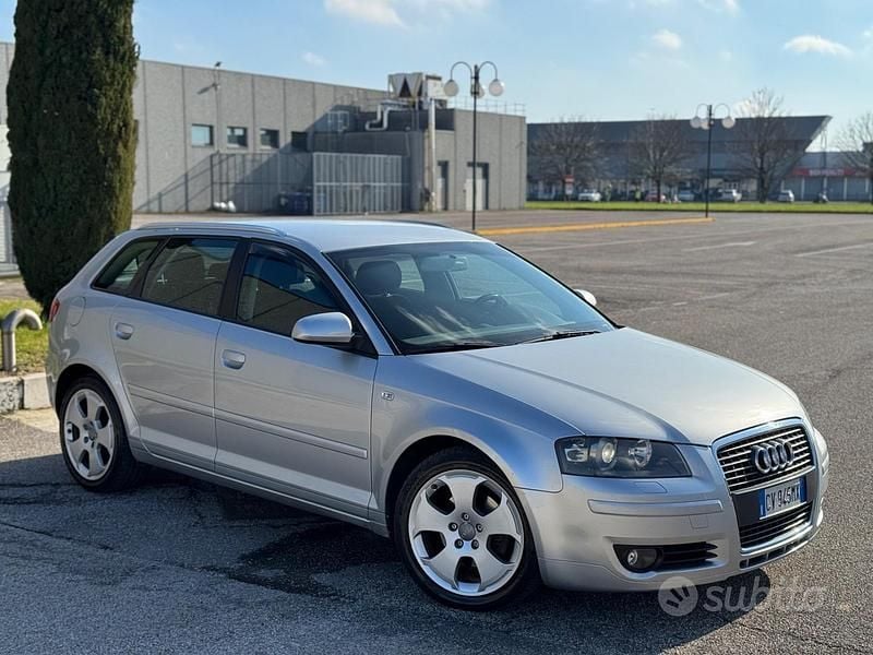 Usata Audi A3 140 CV (102 kW) 2004 Grigio Utilitaria