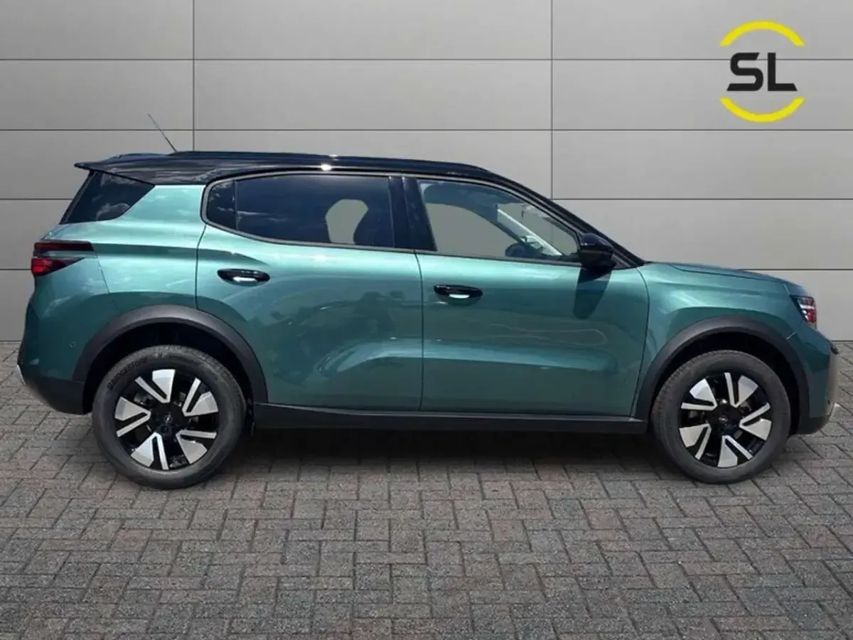 Nuova Opel Frontera 145 CV (106 kW) 2026 Verde SUV