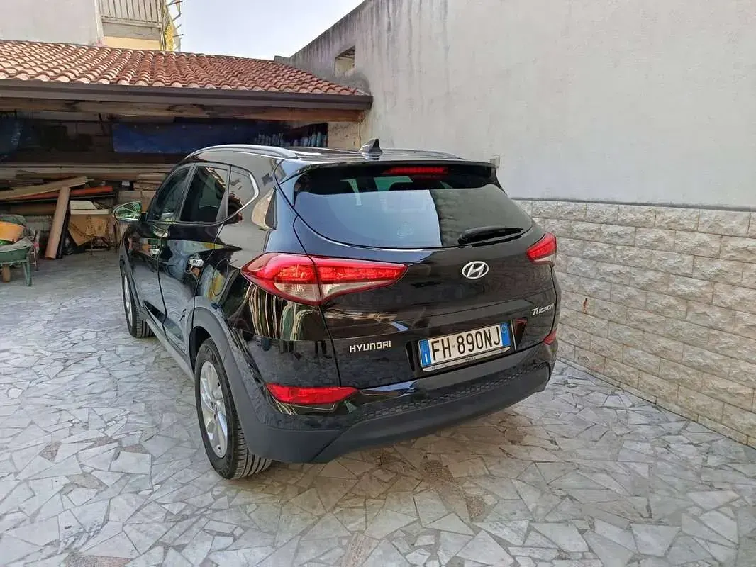 Usata Hyundai Tucson Xpossible 116 CV (85 kW) 2017 Nero SUV
