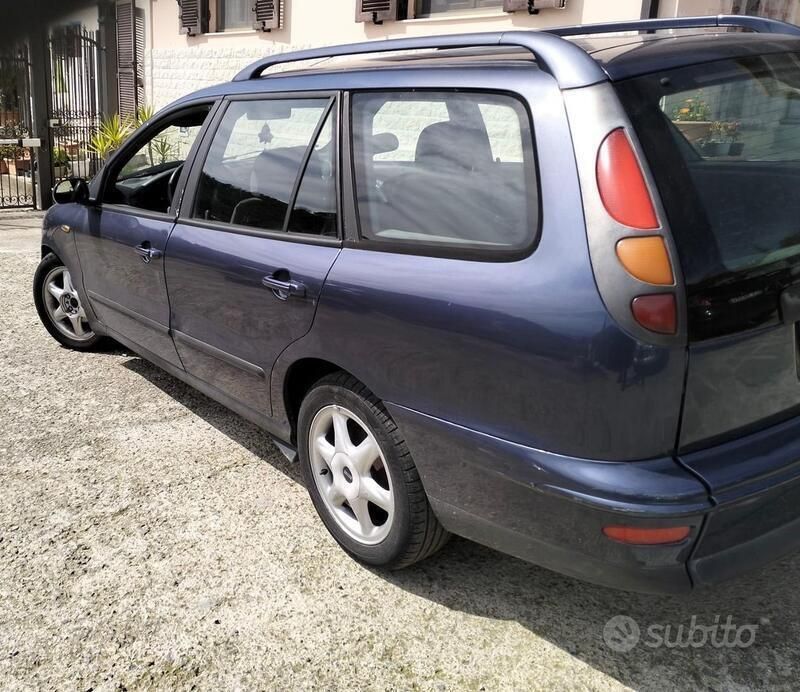 Usata Fiat Marea 103 CV (75 kW) 1998 Blu Station wagon