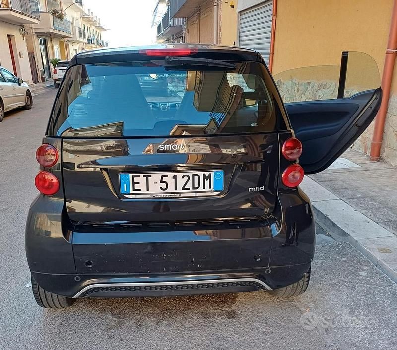 Usata Smart ForTwo Coupé 71 CV (52 kW) 2013 Nero Coupé