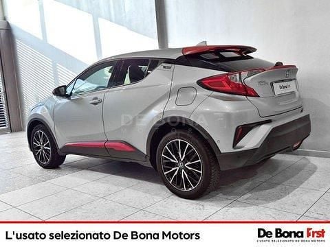 Usata Toyota C-HR Lounge 116 CV (85 kW) 2017 Argento SUV