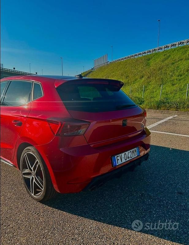 Usata Seat Ibiza FR 150 CV (110 kW) 2019 Rosso Berlina
