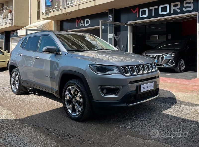 Usata Jeep Compass Limited 140 CV (102 kW) 2020 Grigio SUV