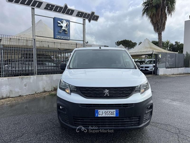 Usata Peugeot Partner 102 CV (75 kW) 2022 Bianco Monovolume