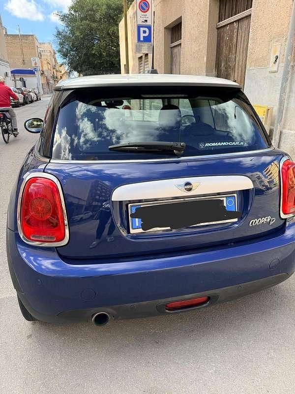 Usata Mini Cooper D 116 CV (85 kW) 2014 Blu Utilitaria