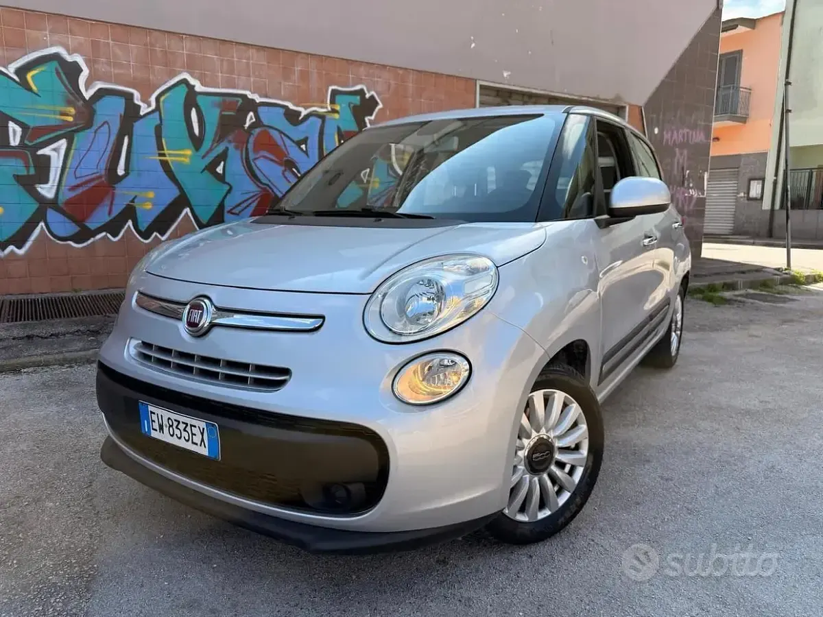 Gebraucht Fiat 500L Lounge 85 PS (62 kW) 2014 Grau Van / Kleinbus
