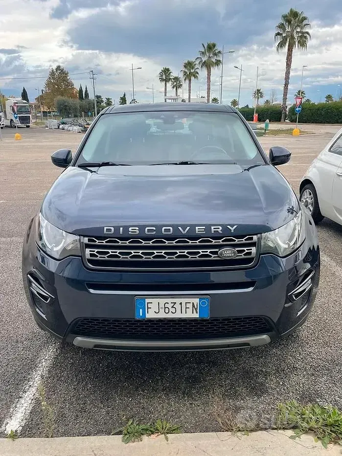 Usata Land Rover Discovery 5 150 CV (110 kW) 2017 Bluazzurro SUV