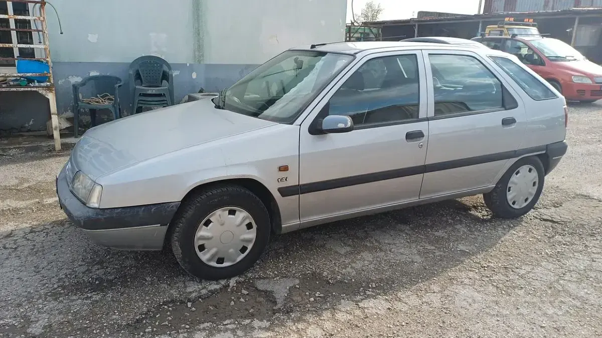 Usata Citroën ZX 75 CV (55 kW) 1995 Grigio Berlina
