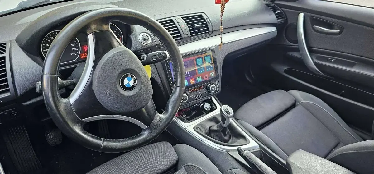 Usata BMW 118 143 CV (105 kW) 2007 Bianco Utilitaria