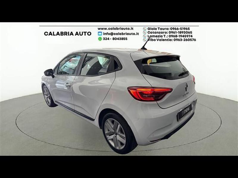 Begagnad Renault Clio V Zen 100 HK (73 kW) 2021 Vit