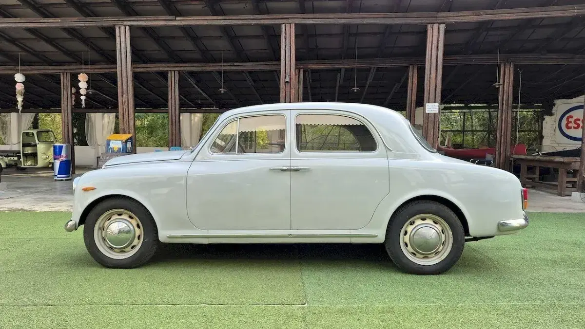 Usata Lancia Appia 47 CV (34 kW) 1957 Grigio Berlina