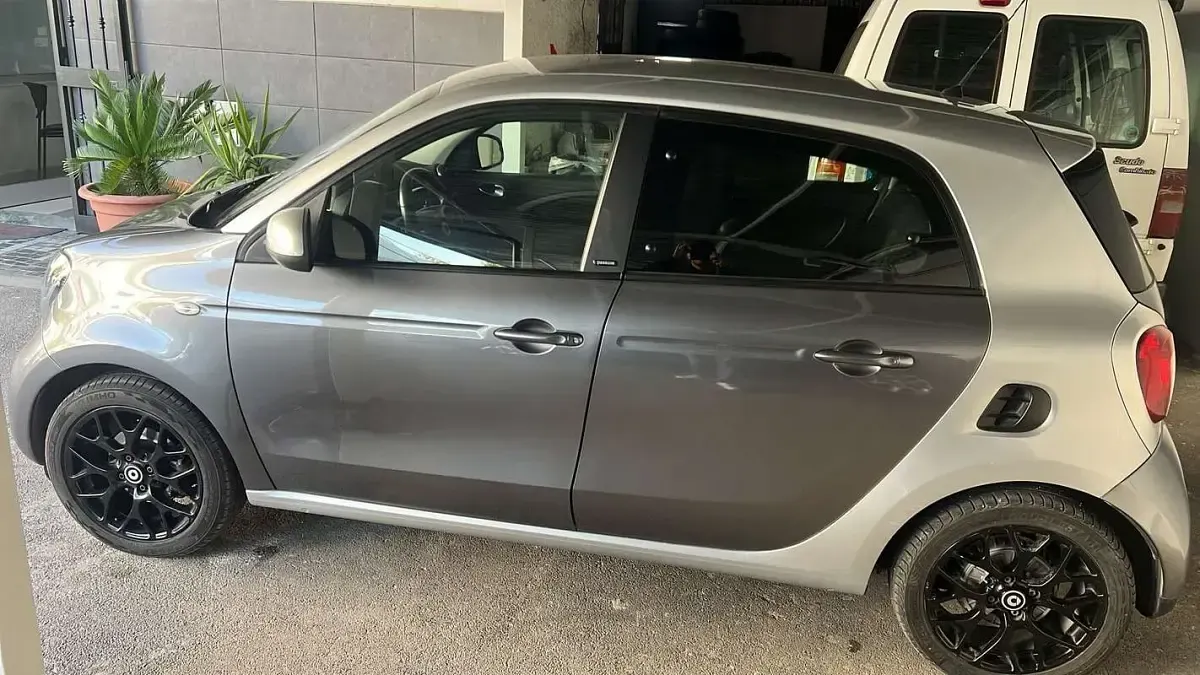 Usata Smart ForFour Passion 90 CV (66 kW) 2018 Utilitaria