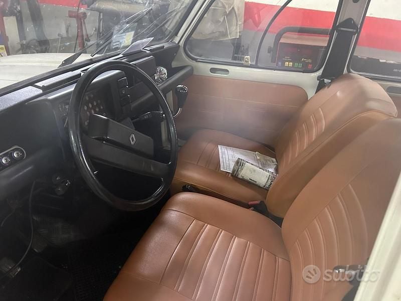 Usata Renault R4 33 CV (24 kW) 1986 Bianco
