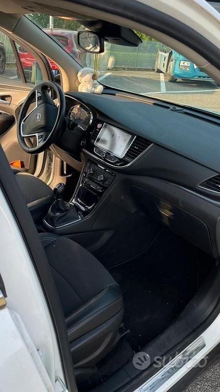 Usata Opel Mokka X 110 CV (80 kW) 2016 Bianco SUV