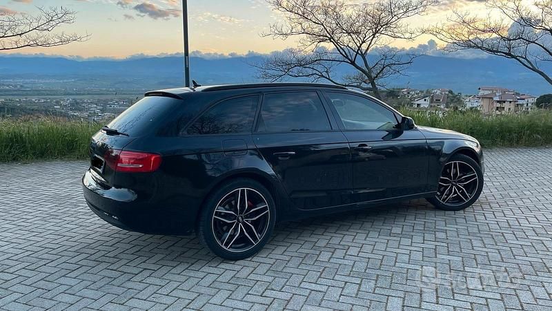Usata Audi A4 Comfort 143 CV (105 kW) 2013 Berlina