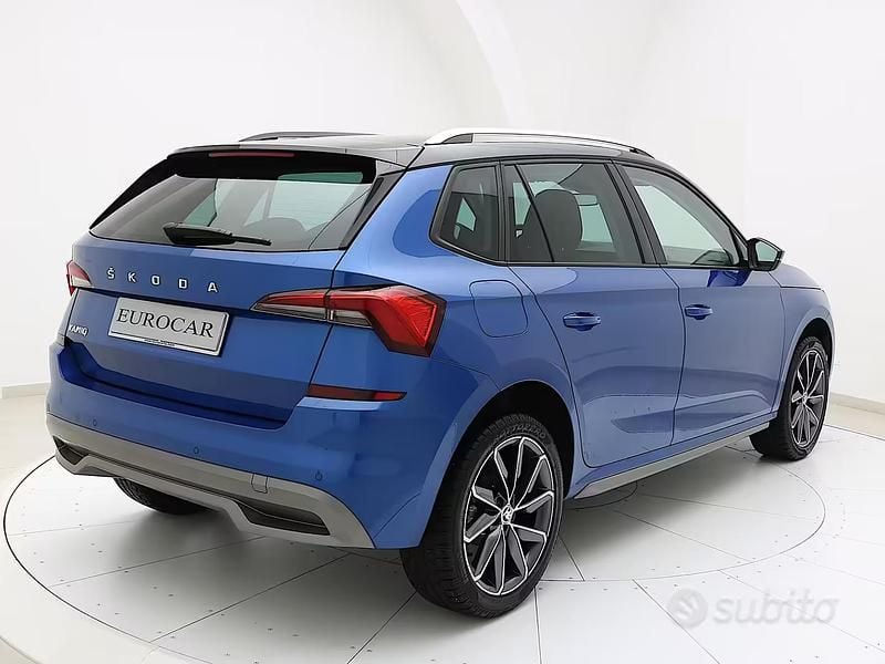 Usata Skoda Kamiq 115 CV (84 kW) 2020 Blu SUV