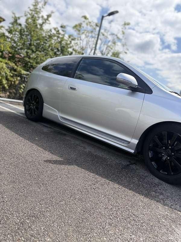 Usata Honda Civic S 101 CV (74 kW) 2004 Berlina
