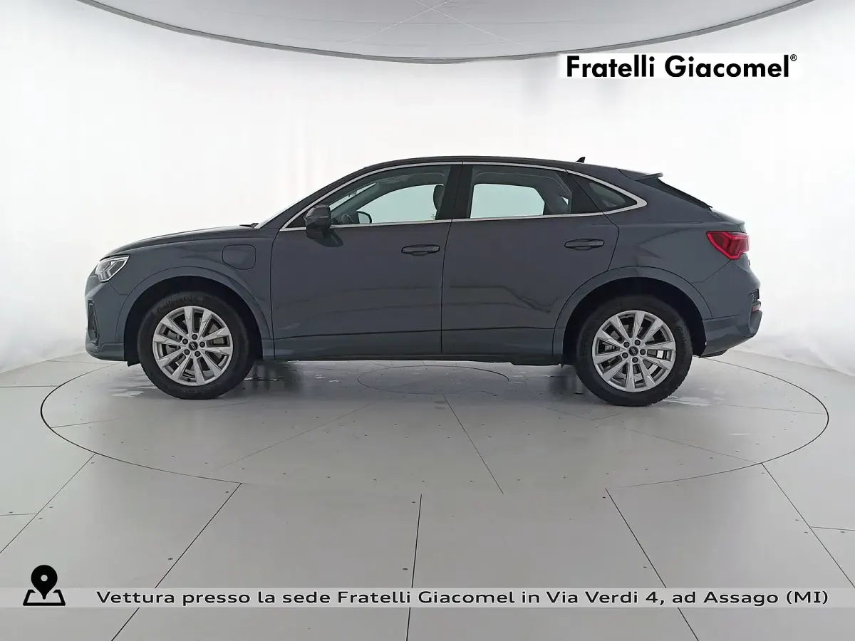 Usata Audi Q3 Sportback Business Plus 245 CV (180 kW) 2023 Grigio atomico metallizzato SUV