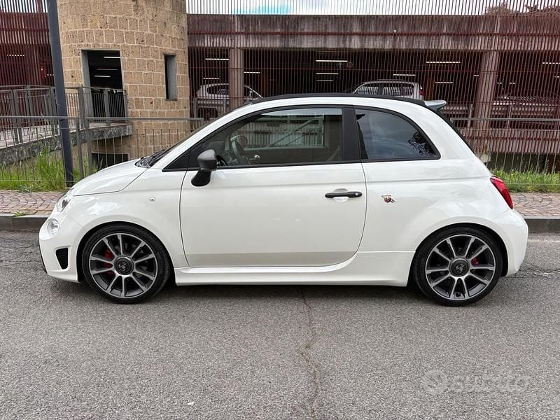 Usata Abarth 595 180 CV (132 kW) 2024 Cabrio