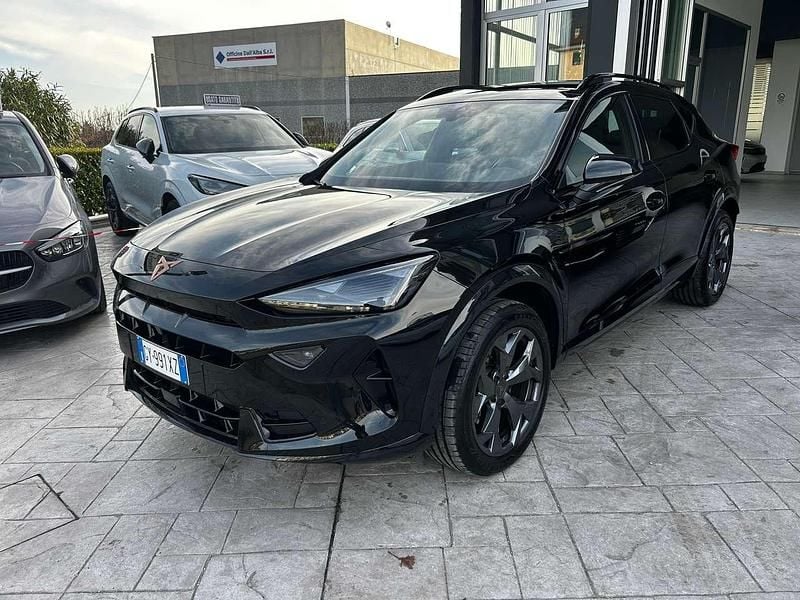 Nero Usata 2025 Cupra Formentor SUV | 30.999 € (Buon prezzo) - Immagine 1/4