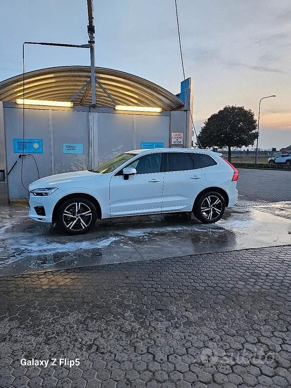 Usata Volvo XC60 R-Design 2018 Bianco SUV