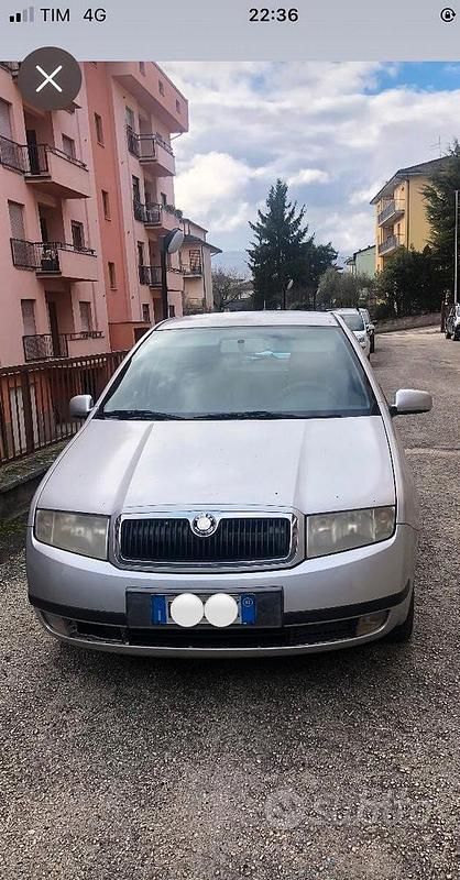 Usata Skoda Fabia 101 CV (74 kW) 2002 Grigio Berlina