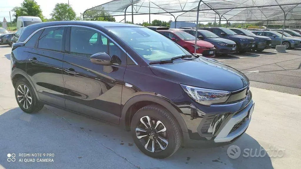 Usata Opel Crossland Elegance 131 CV (96 kW) 2024 Nero SUV