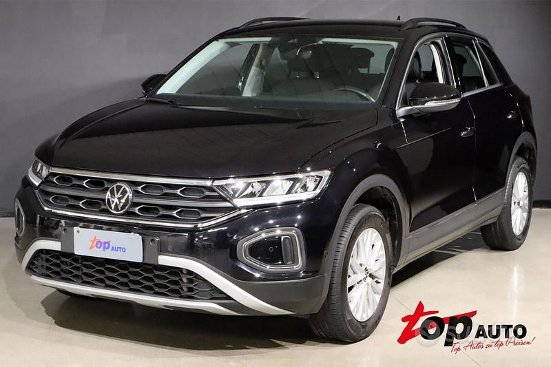 Usata VW T-Roc Life 150 CV (110 kW) 2023 Nero SUV