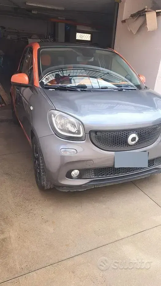 Usata Smart ForFour Edition #1 71 CV (52 kW) 2015 Grigio Utilitaria