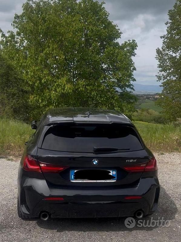 Nero Usata 2020 BMW 118 M Sport Due volumi | 25.000 € (Cara) - Immagine 1/4