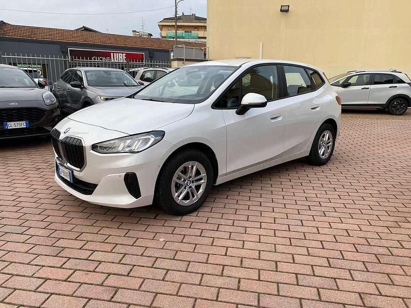 Usata BMW 218 Active Tourer Luxury Line 136 CV (100 kW) 2024 Bianco Monovolume