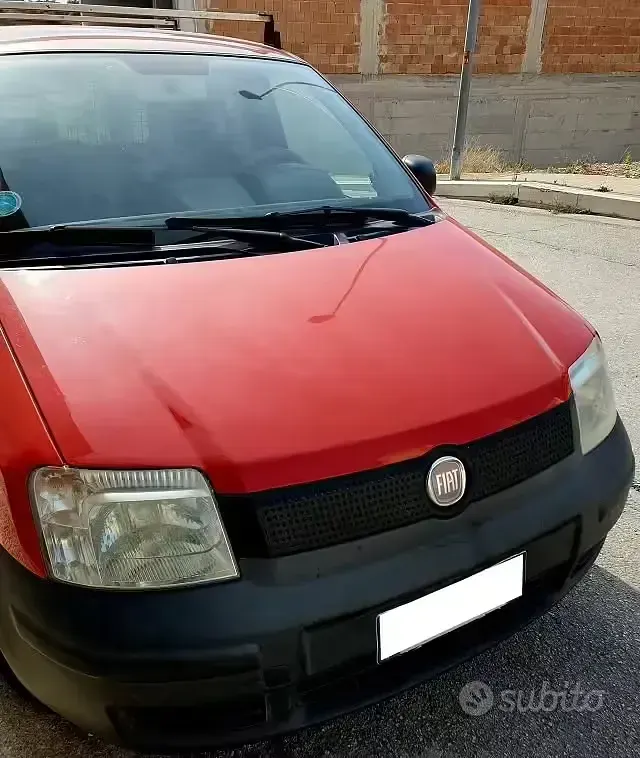 Usata Fiat Panda Active 75 CV (55 kW) 2011 Rosso Utilitaria