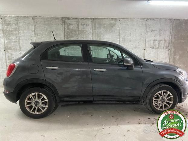 Usata Fiat 500X Lounge 95 CV (69 kW) 2015 Gray SUV