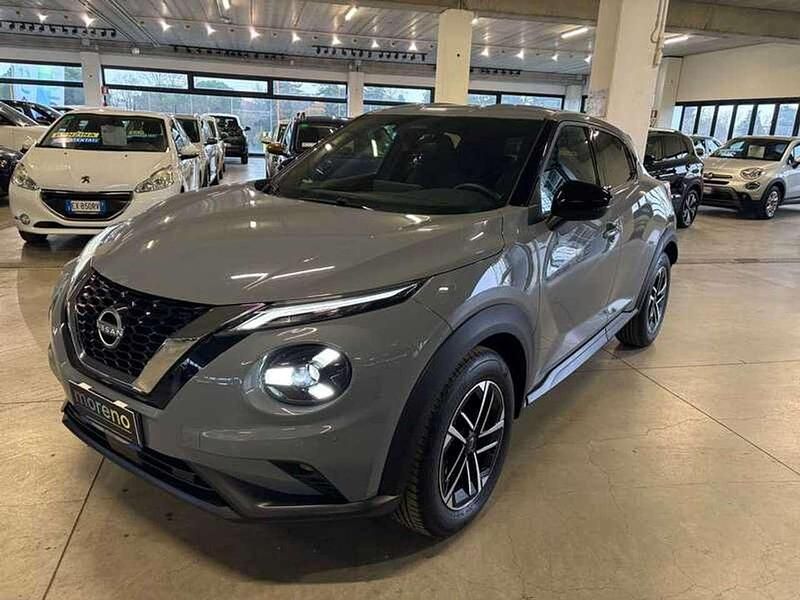 Grigio Usata 2025 Nissan Juke N-Connecta SUV | 20.490 € (Buon prezzo) - Immagine 1/4